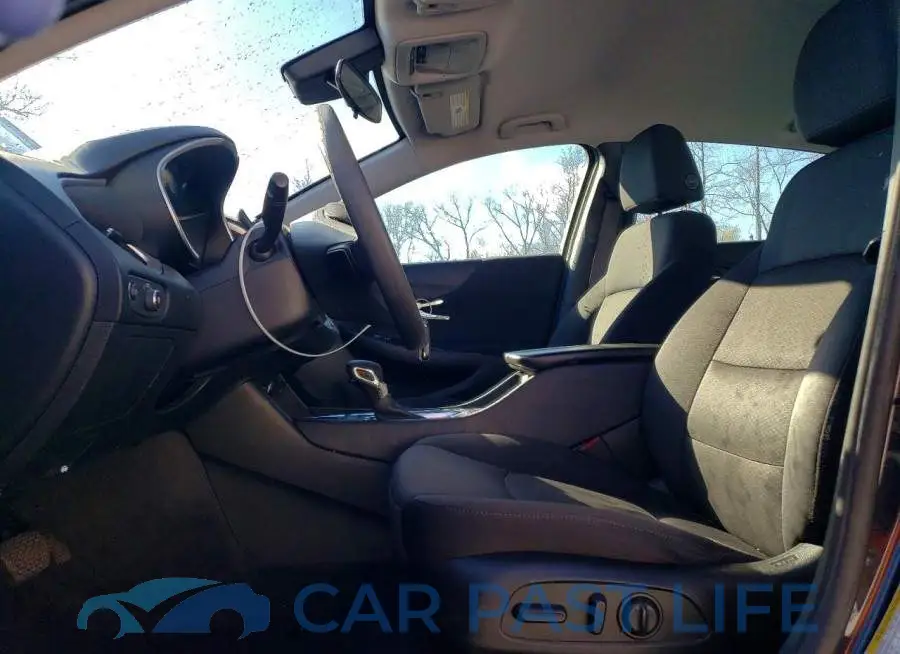 1G1ZD5ST6PF137508# 7
