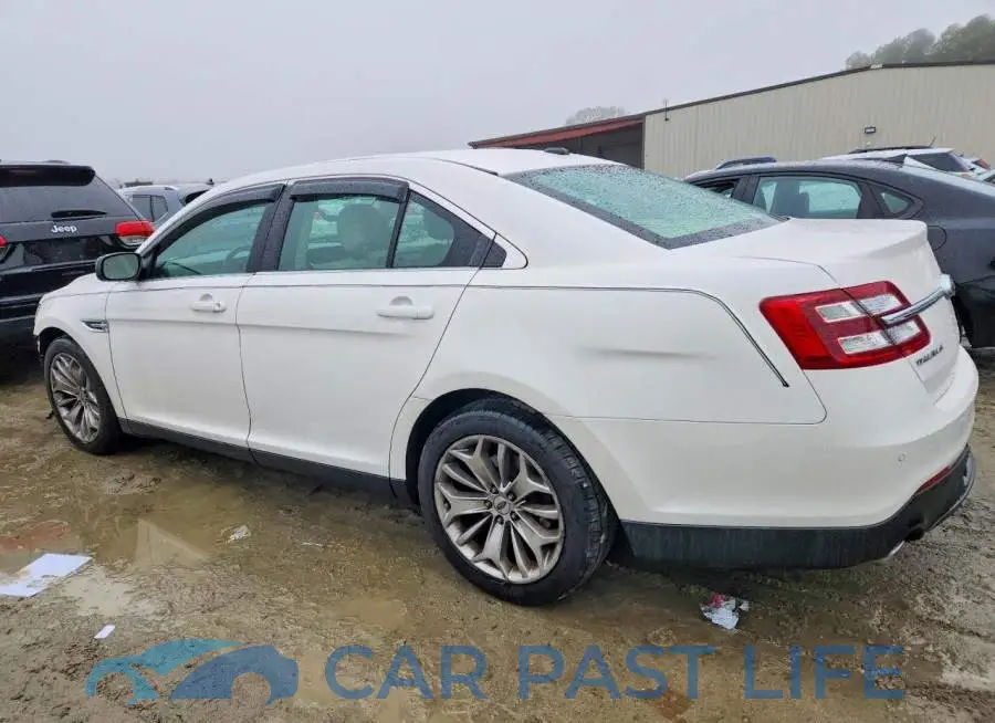 1FAHP2F82KG111169# 2