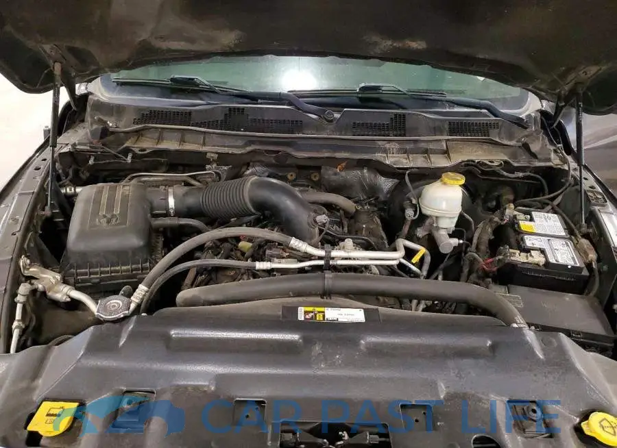 3C6RR7LT0JG195775# 11