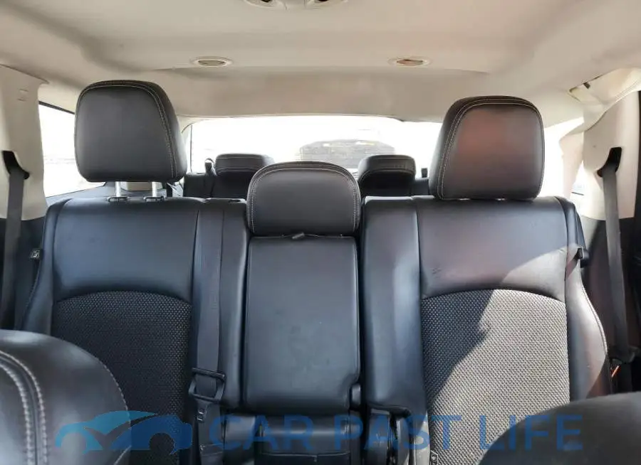 3C4PDCGG1KT810069# 10
