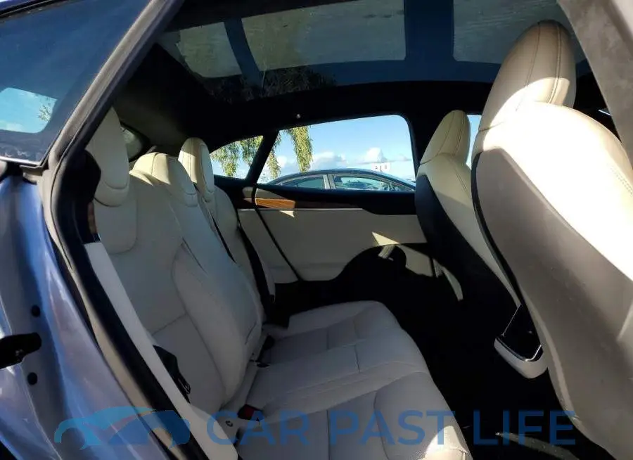 5YJSA1E50RF542875# 10