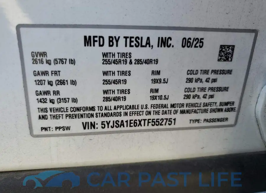 5YJSA1E6XTF552751# 13
