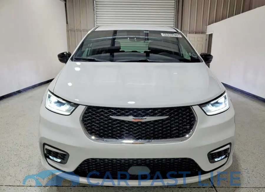 2C4RC1BG5TR172291# 5