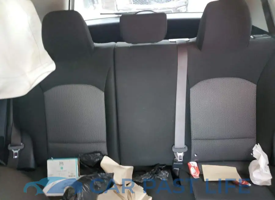 KNDJ23AUXL7107098# 10