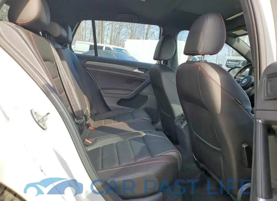 3VW6T7AU8KM033868# 10