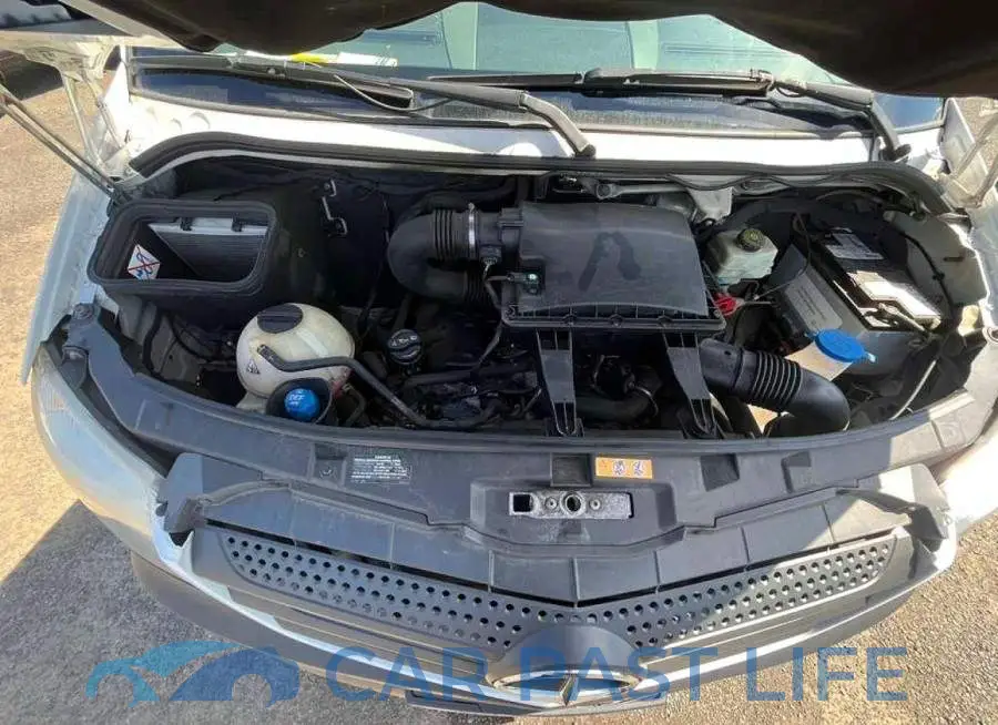 WDAPE7CD5HP385696# 6