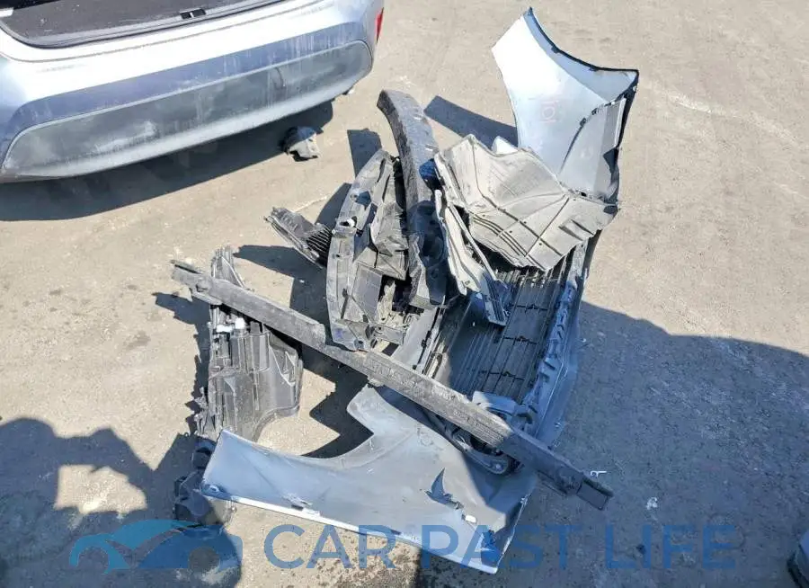 JTDBCMFE3RJ025802# 12