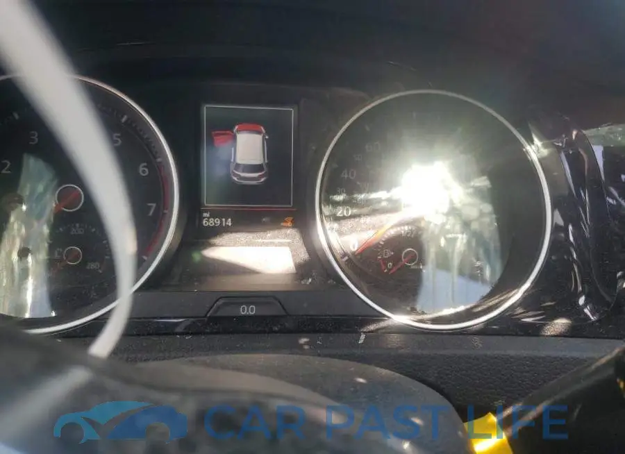 3VW5T7AU8LM007722# 9