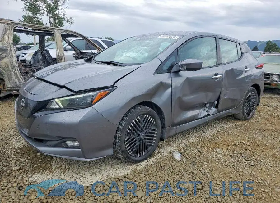 1N4CZ1CV9RC552811# 1