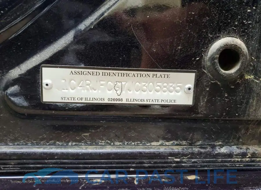 1C4RJFCG7JC305835# 12