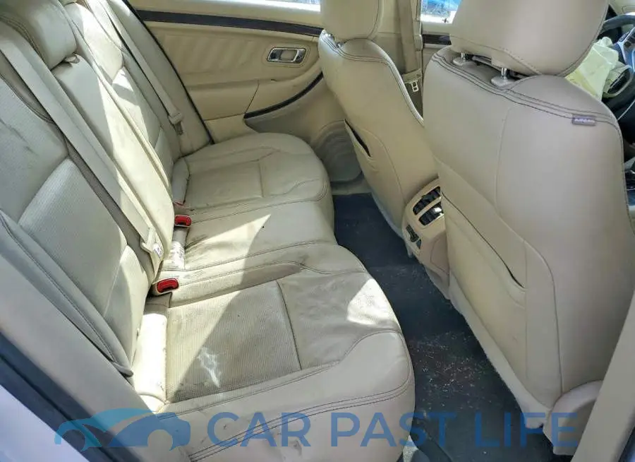 1FAHP2J85KG119502# 10