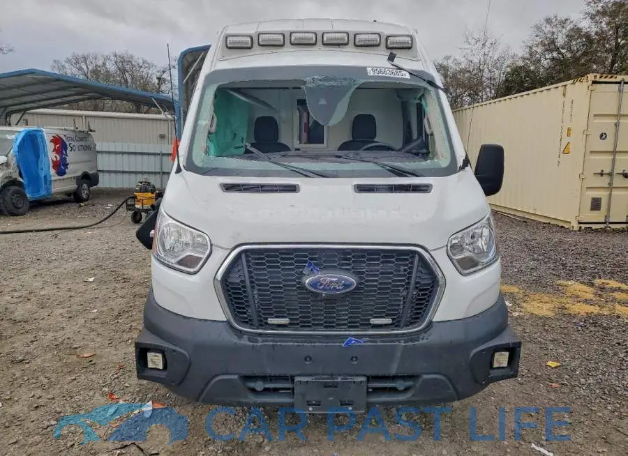 1FDBW2XG7NKA49564# 5