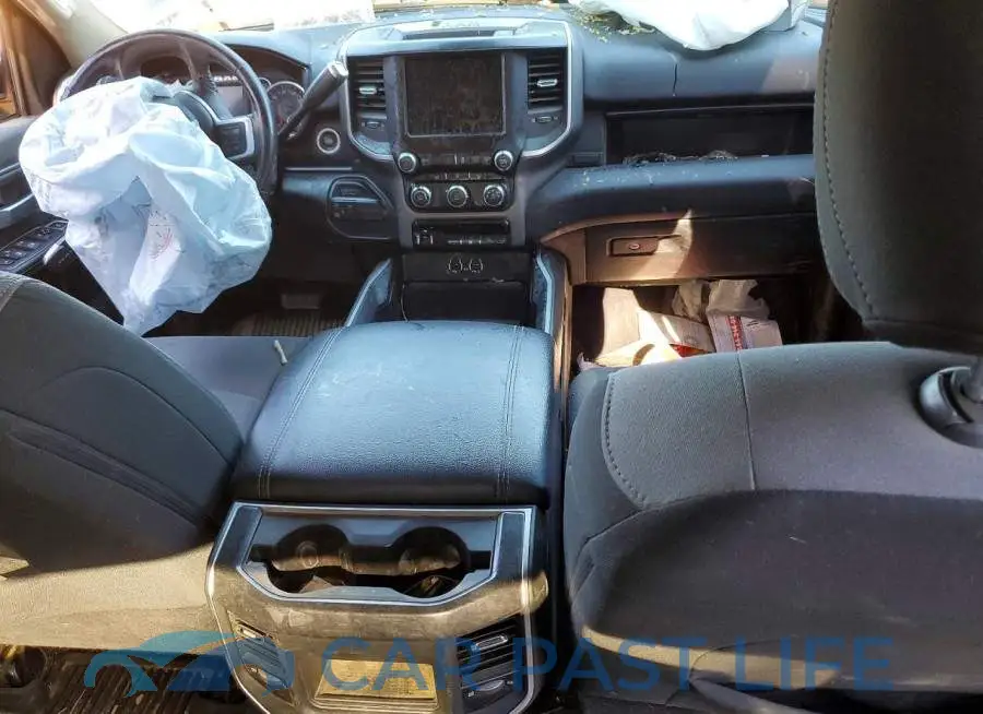 3C63RRHL5KG715870# 8