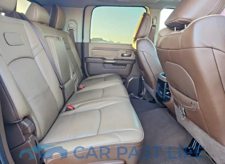 3C63RRNL9PG602399# 10