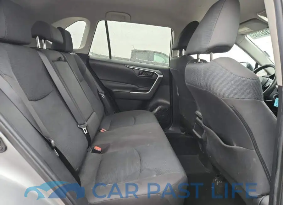 2T3H1RFV8MW176447# 11