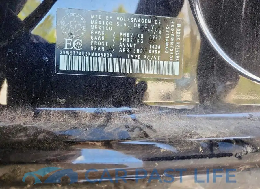 3VW5T7AU3KM005889# 12