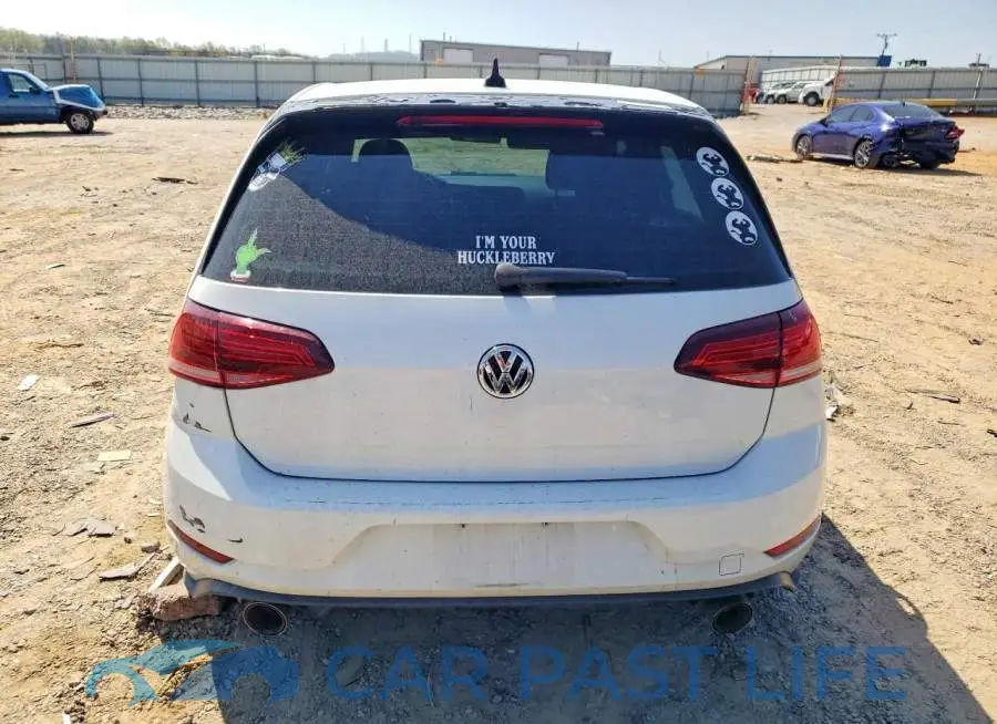 3VW5T7AU6MM007817# 6