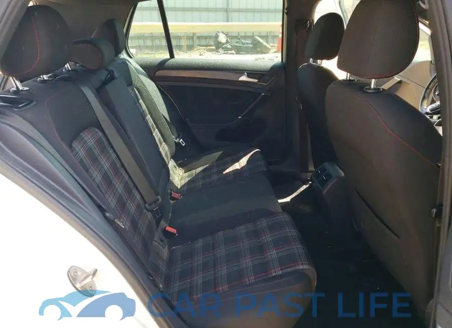 3VW5T7AU6MM007817# 11