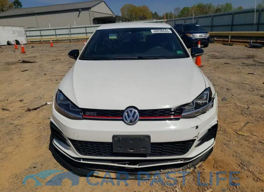 3VW5T7AU6MM007817# 5