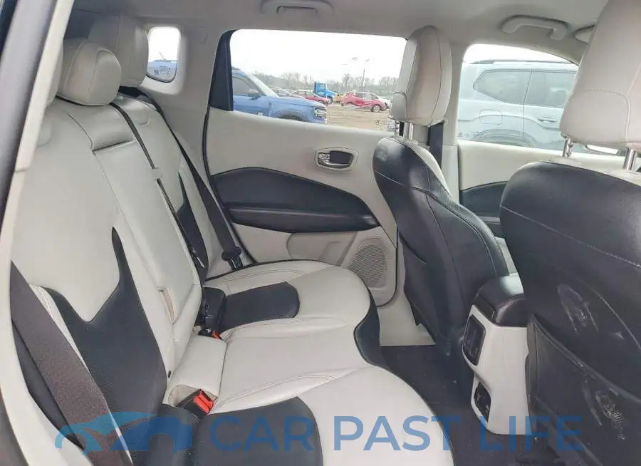 3C4NJCCB4LT198638# 11