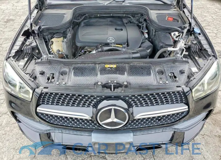 4JGFB4JB7LA136888# 12