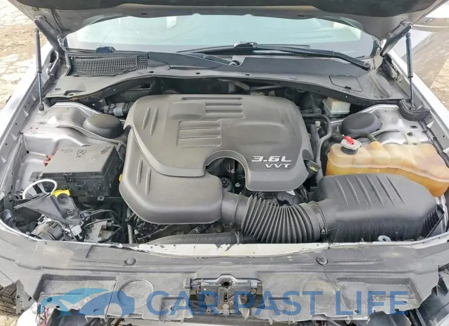 2C3CCAKG8HH637475# 11