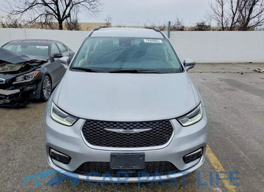 2C4RC1BG7NR179813# 5