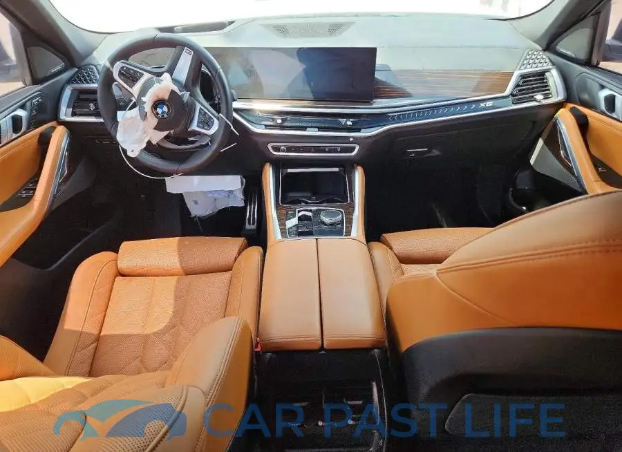 5UX33EX08T9277372# 8