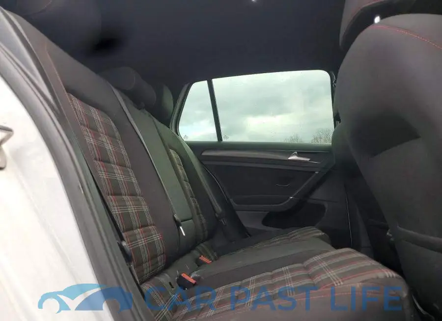 3VW6T7AU7LM011703# 10