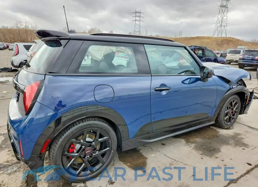 WMW33GD03T2X98667# 3