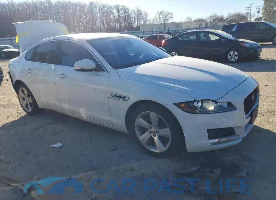 SAJBR4BN1HCY31372# 4
