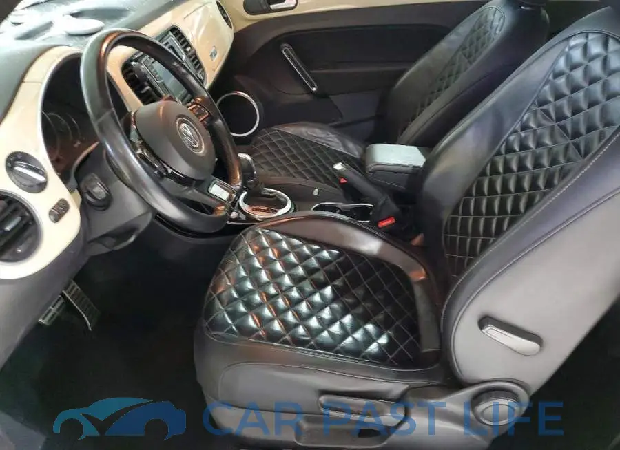 3VW5DAAT9KM512586# 7