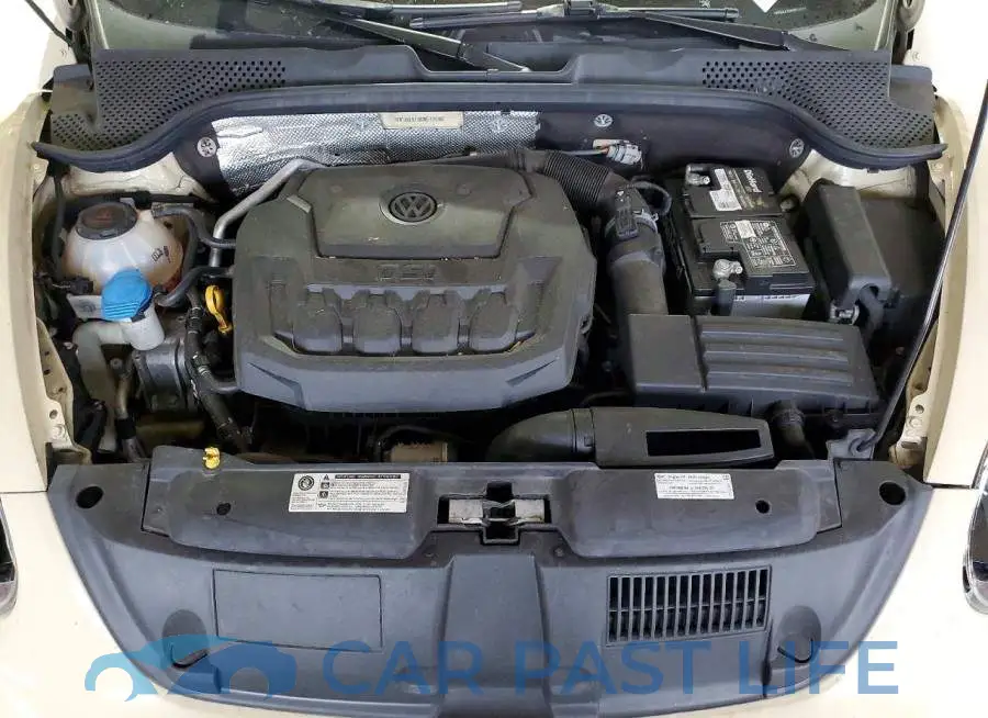 3VW5DAAT9KM512586# 11