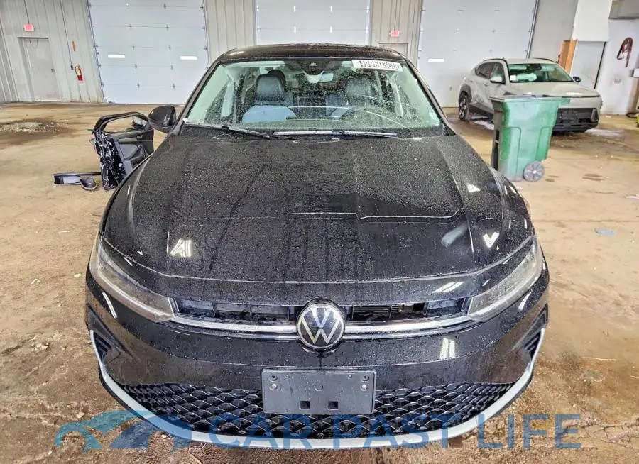 3VW7W7BU9TM031901# 5