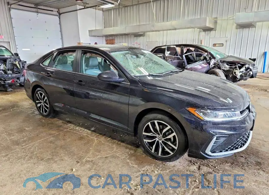 3VW7W7BU9TM031901# 4