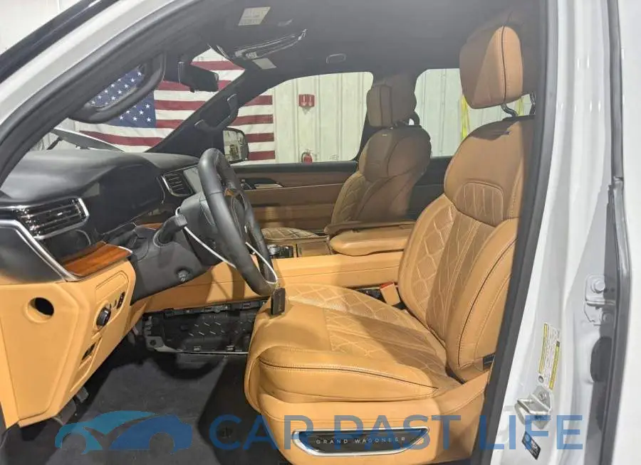 1C4SJSGP5RS105607# 7