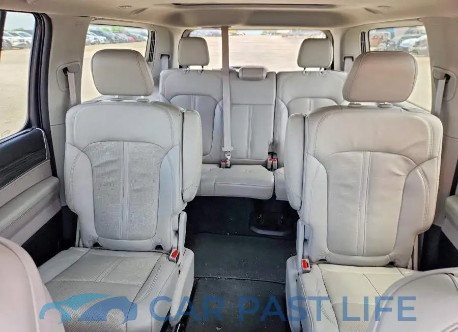 1C4SJVDP8PS518401# 10