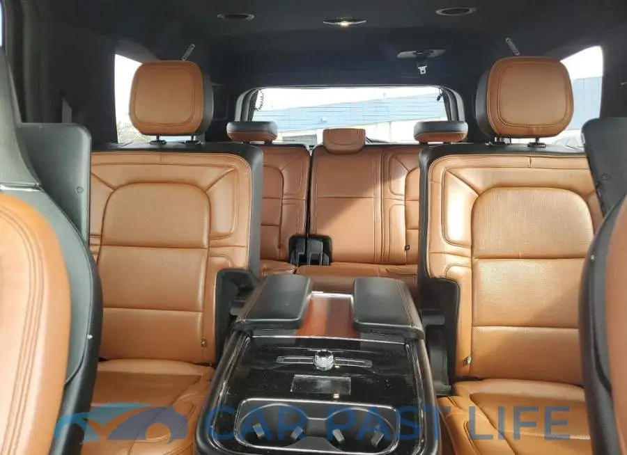 5LMJJ3LT6JEL08201# 10