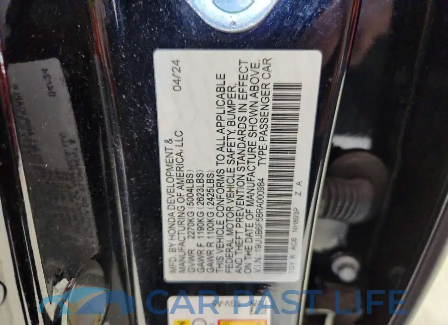 19UUB6F58RA000984# 12