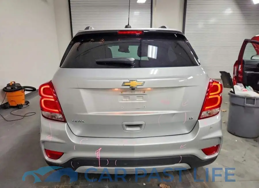 KL7CJLSB1LB016076# 6