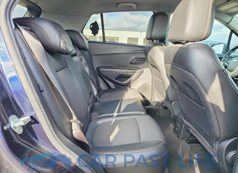 KL7CJPSM2NB526822# 11