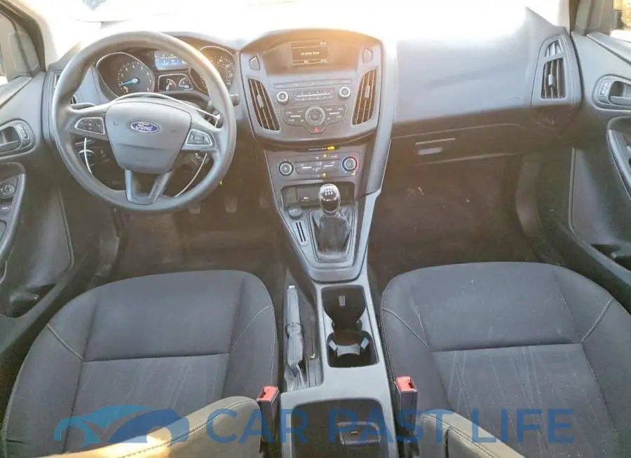 1FADP3E2XJL269962# 8