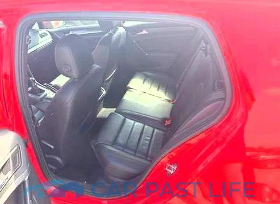 3VW5T7AU6KM002193# 6