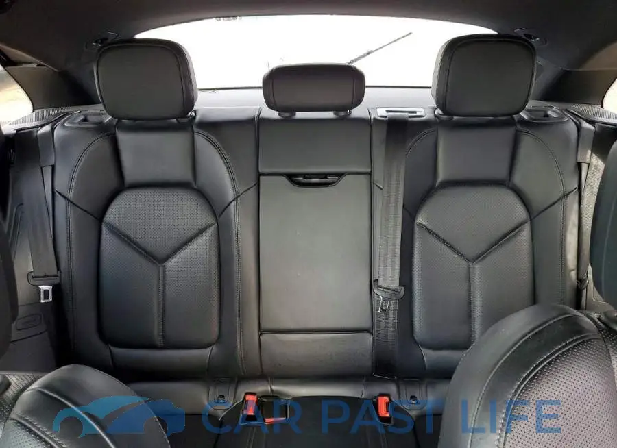 WP1AA2A54PLB15683# 10