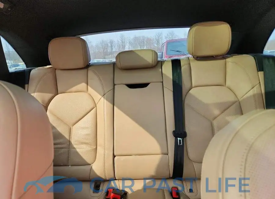 WP1AA2A58PLB15296# 10