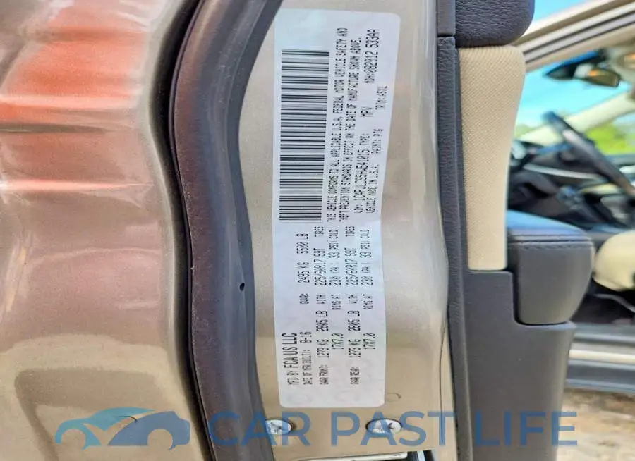 1C4PJLCS5HW541015# 12