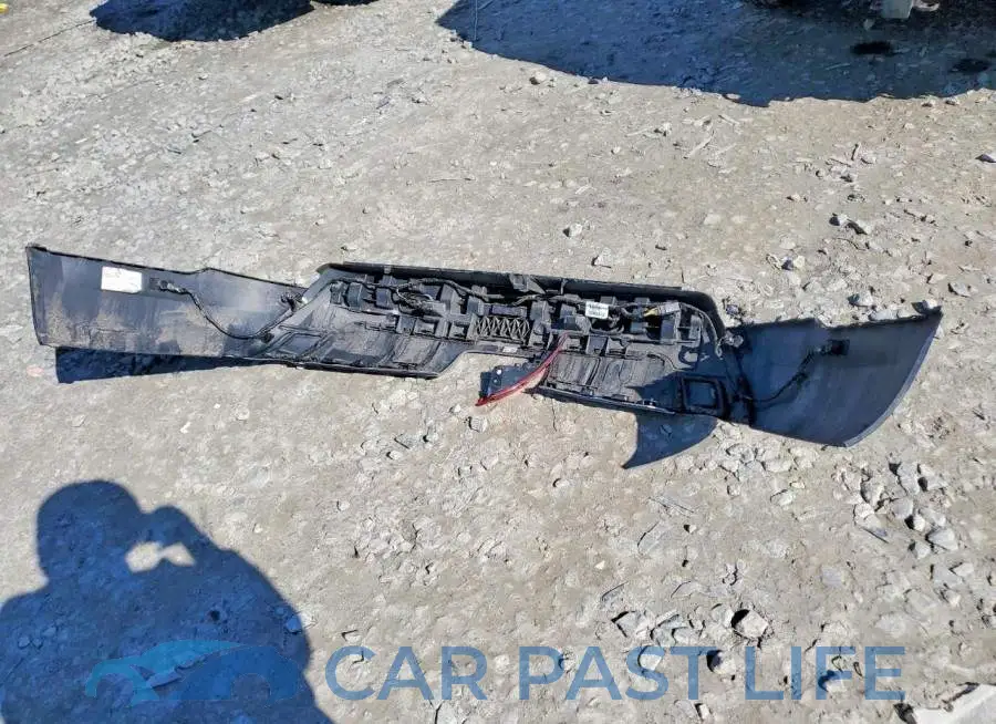 SALRU2RV3L2440088# 13