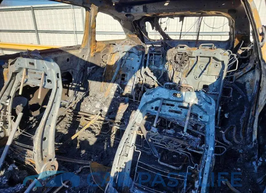 5LMPJ8KA3RJ874620# 10