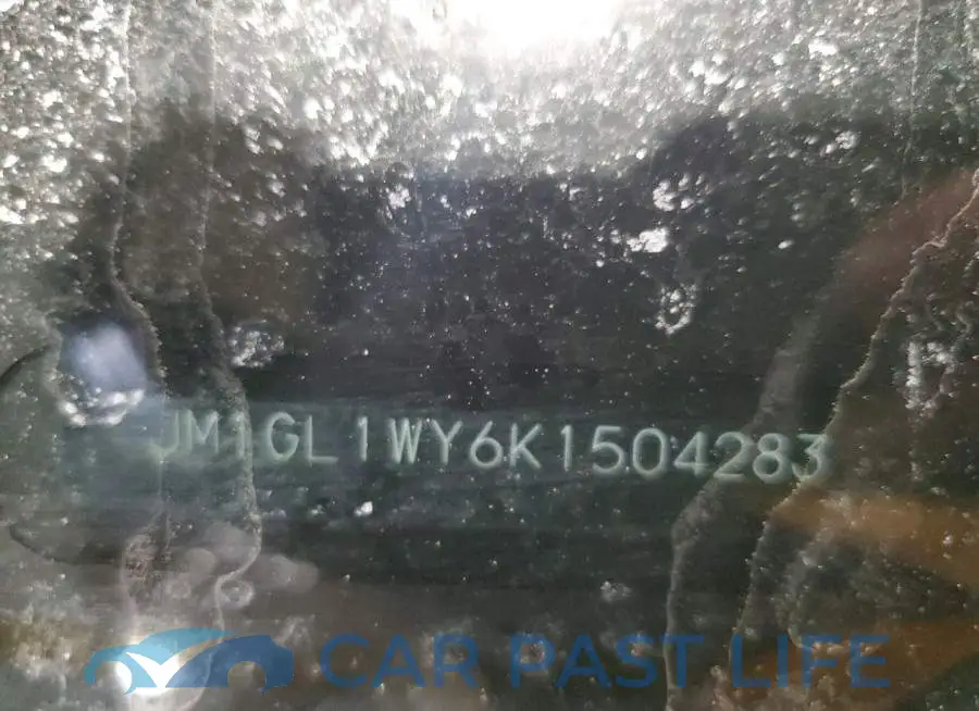 JM1GL1WY6K1504283# 13