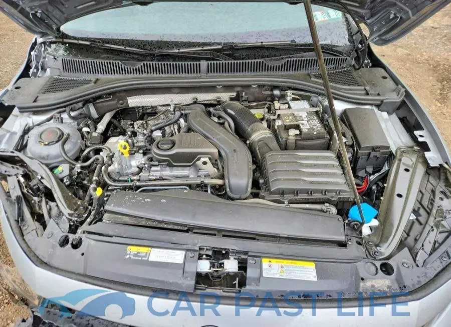 3VW7W7BU8TM050052# 11